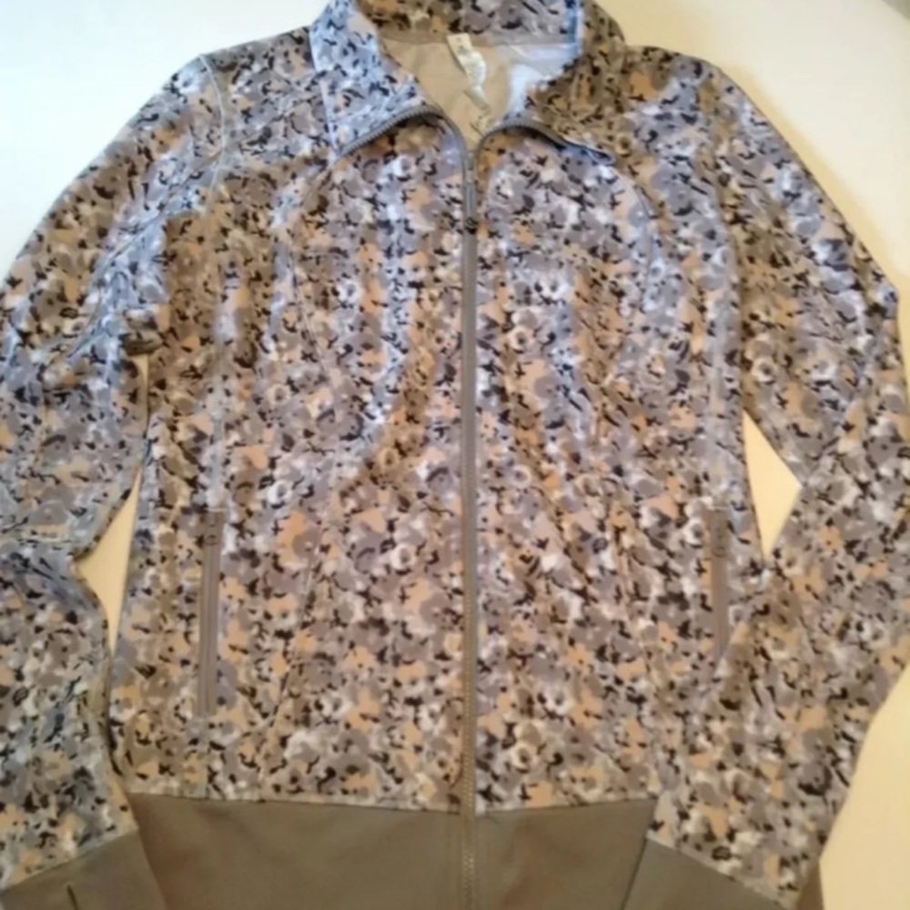 Lululemon zip up jacket